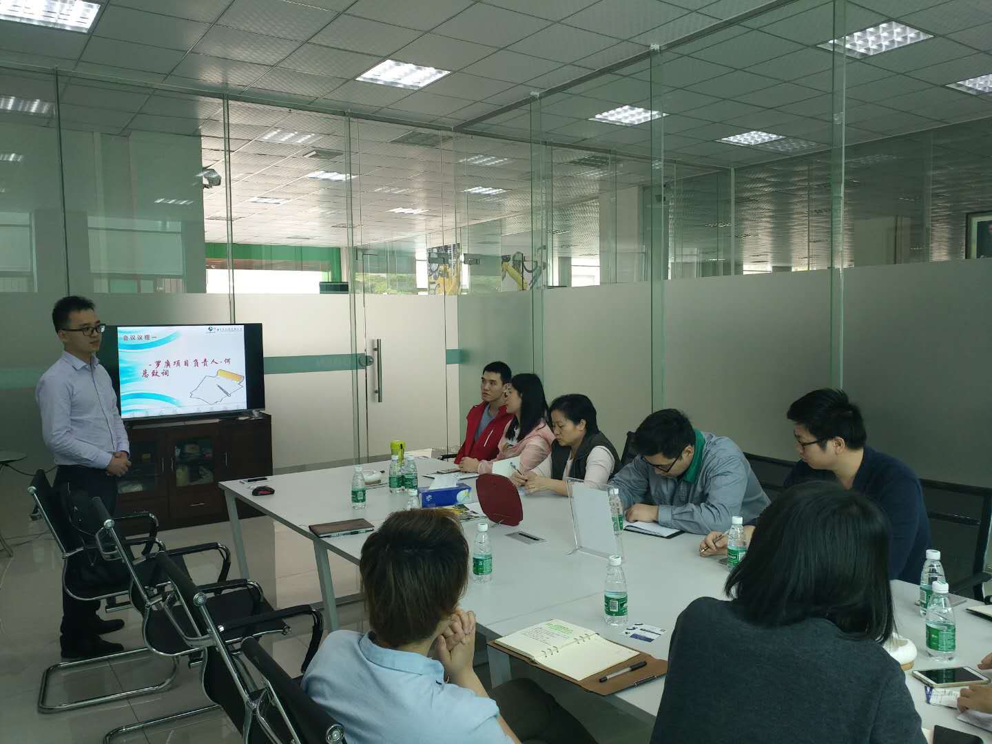 祝贺罗庚机器人签约乐动网页版登录入口-乐动（中国）ERP